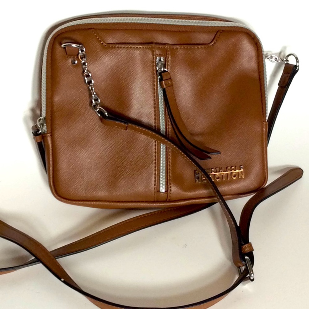 Kenneth Cole Reaction Crossbody